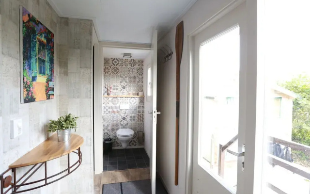 Nice Chalet with Dishwasher near Wadden Sea