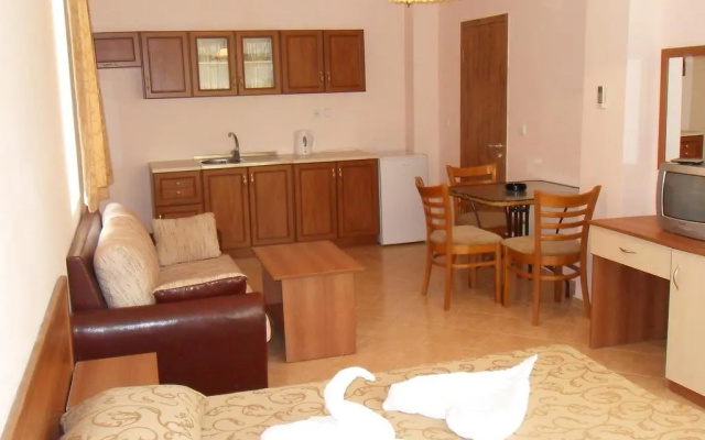Ryor Hotel