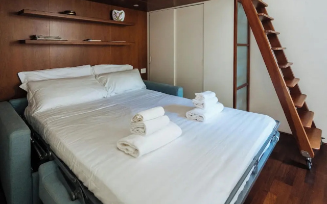 Aurelia Harbour 103