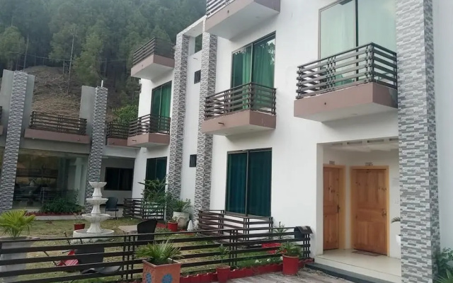 Mawaa Guest House
