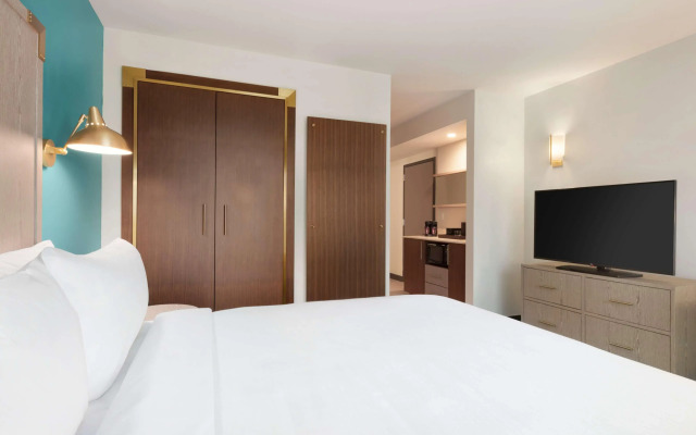 Embassy Suites by Hilton Boulder