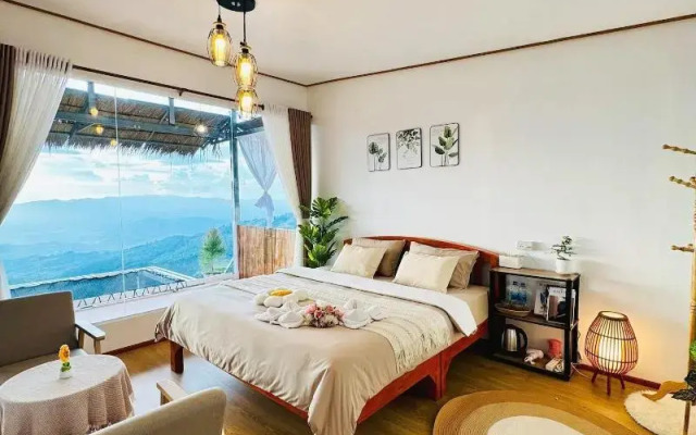 Long Hak Khao Camping Phu Chi Fa