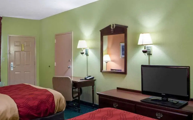 Econo Lodge Canton