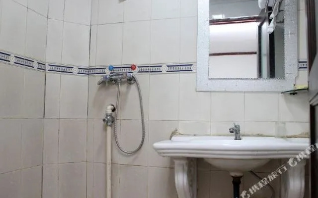 Haiyi Motel