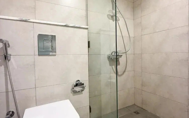 Lavish-luxury facilities in Aykon city