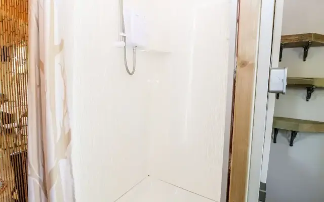 Hugatree
