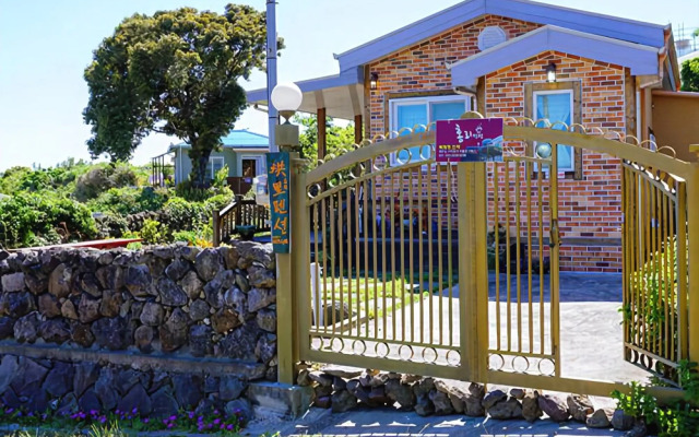 Seogwipo Hongri Unshared Pension