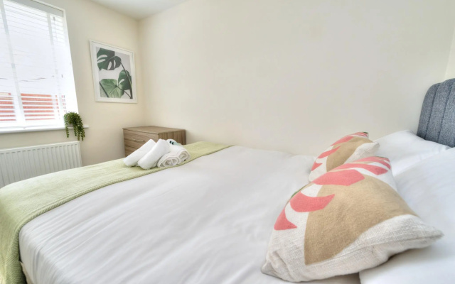 Executive Fairfields Apartment