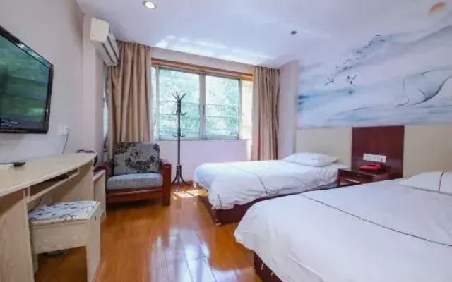 Shaoxing Jiawaijia Hotel (Lu Xun Hometown)