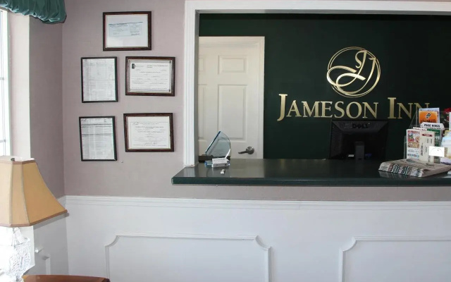 Jameson Inn Douglas
