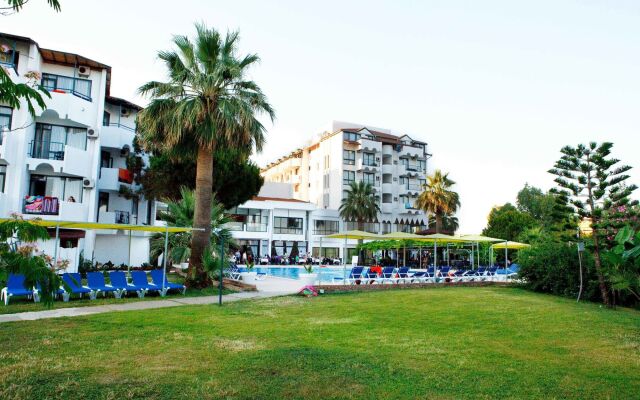 Diamond Sea Hotel вид на фасад