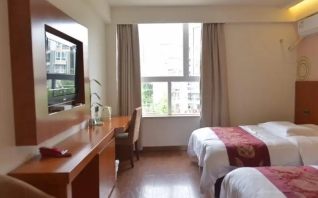 GreenTree Inn Ziyang Lezhi Government Tianchi Town Express Hotel