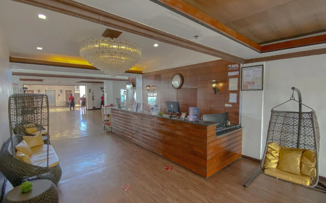 Tagaytay Hotel SixB