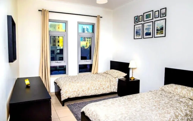 City Nights - 3B Villa City View