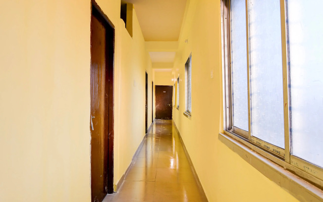 Fabhotel The Infinity