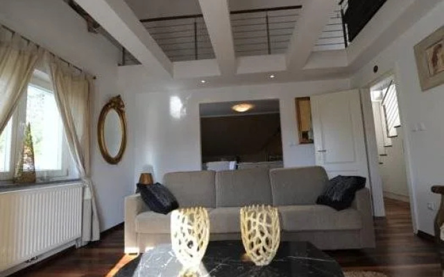 Vila Mia