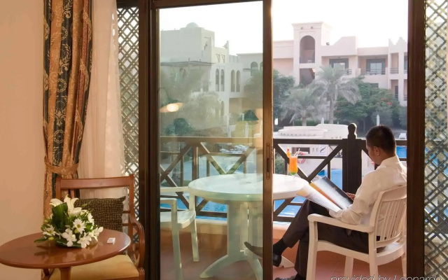 Novotel Bahrain Al Dana Resort