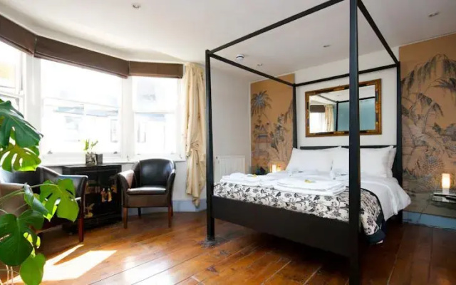 Griffin Guest House