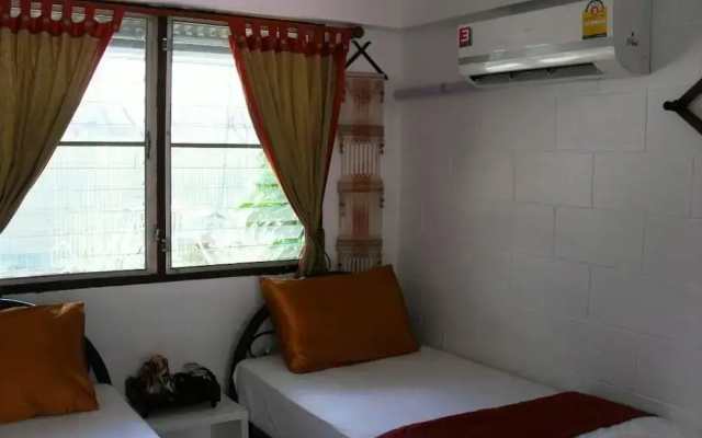Naruncha Massage House