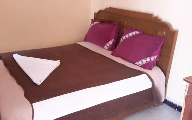 Liya Guest House