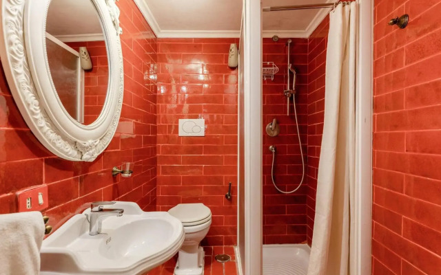 Apartment For 4 People