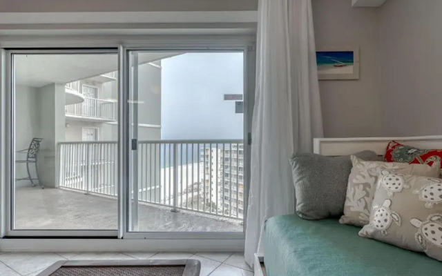 Tradewinds 906