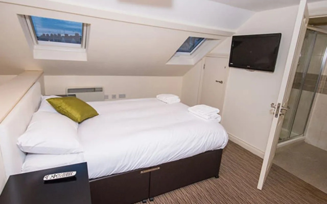 Captain Fryatt Guesthouse