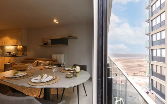 Comfortable 2 Bedroom Apartment With Sea-view
