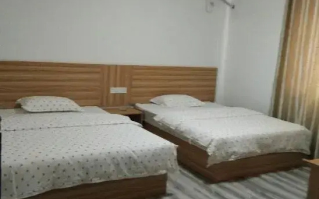 Chongzuo Huafu Hotel