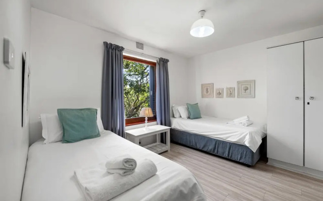San Lameer Villa Rentals 3008