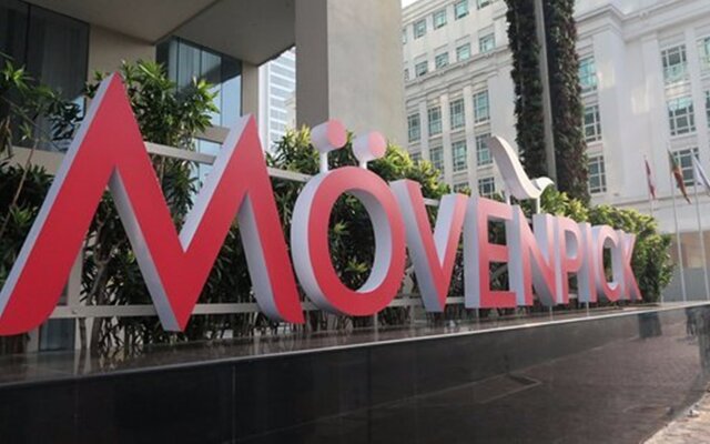 Mövenpick Hotel Colombo вид на фасад