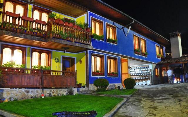 Hotel Rai вид на фасад