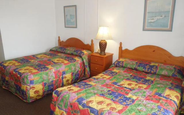 Skylark Resort Motel
