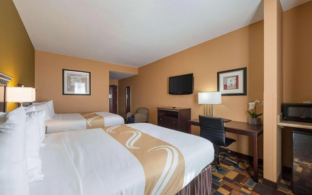 Quality Inn & Suites Buda