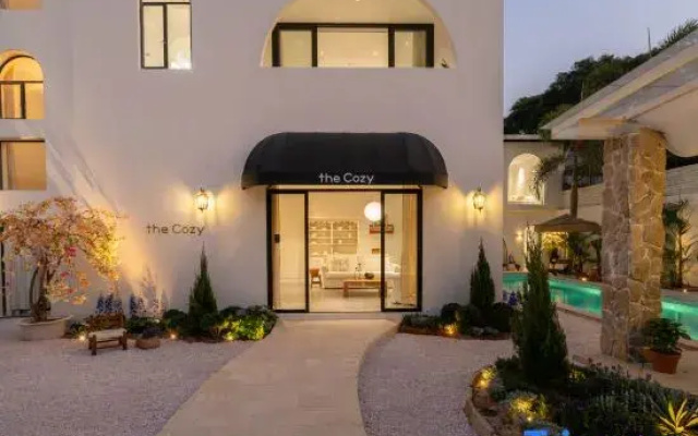 the Cozy Casa