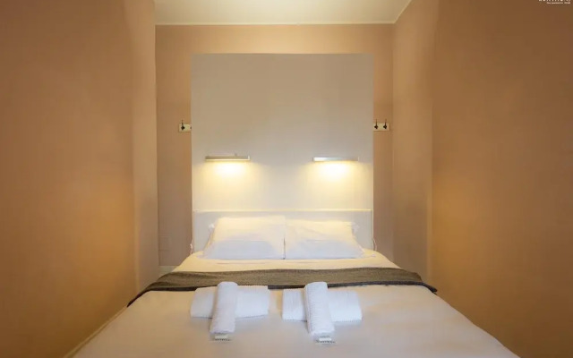 Rental in Rome Casa de Leyva Apartment