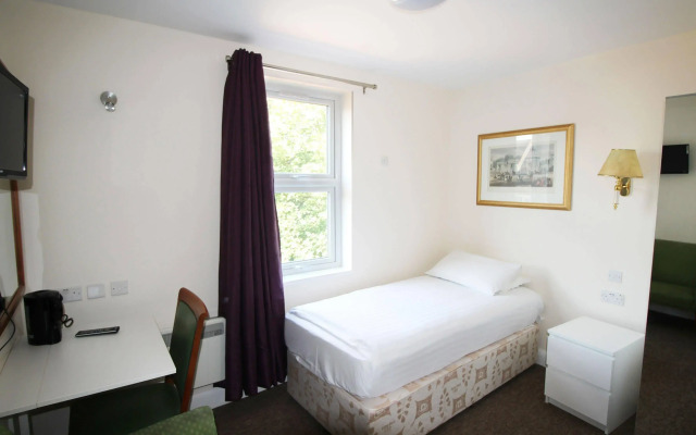 OYO 116 Flexistay Addiscombe Aparthotel