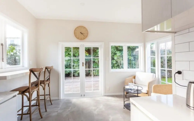 Sunny & Spacious Character Villa