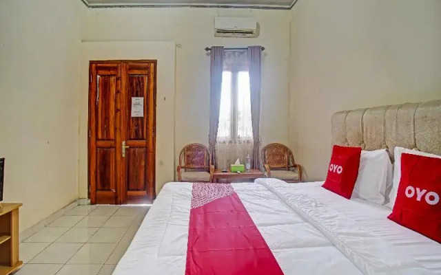 Hotel Sarbini by OYO