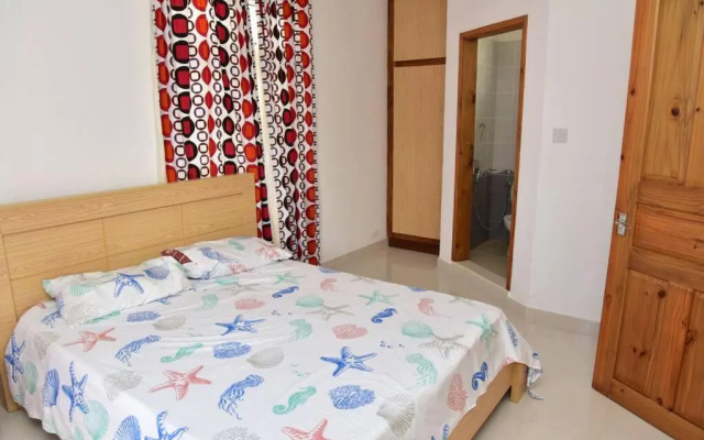 Pine Villa 6