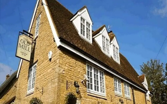The Old Mill Inn