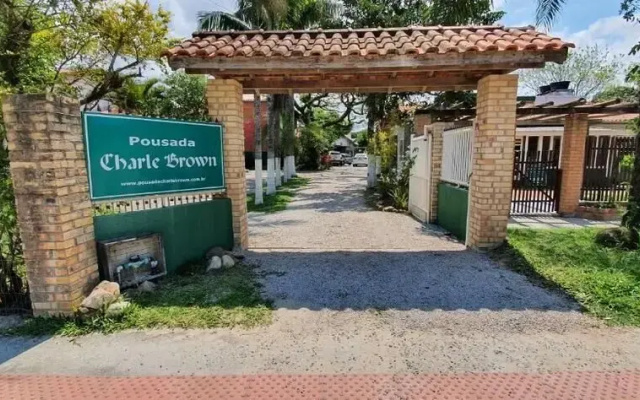 Pousada Charle Brown