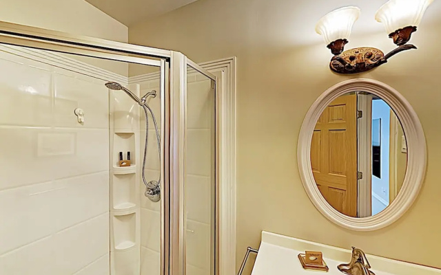 15450 Rockaway Beach - 2 Br Home