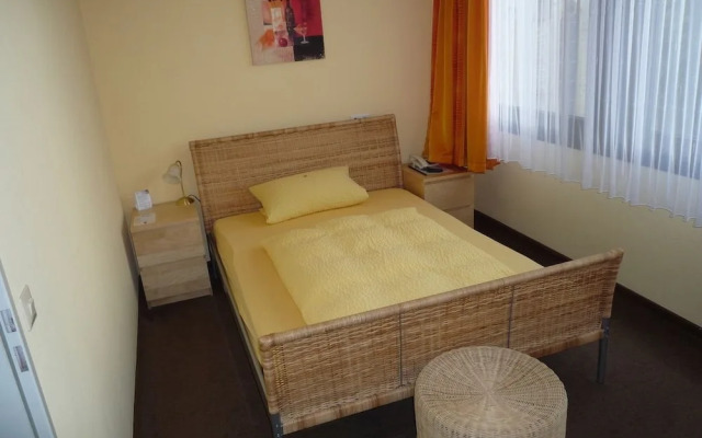 Center Hotel