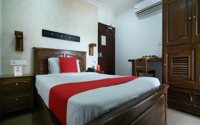 OYO 15155 Hotel Mart View