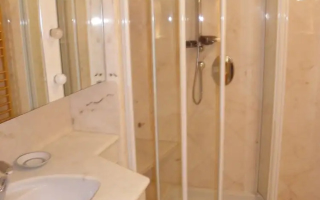 Agence la Galère - Appartement Dentelle