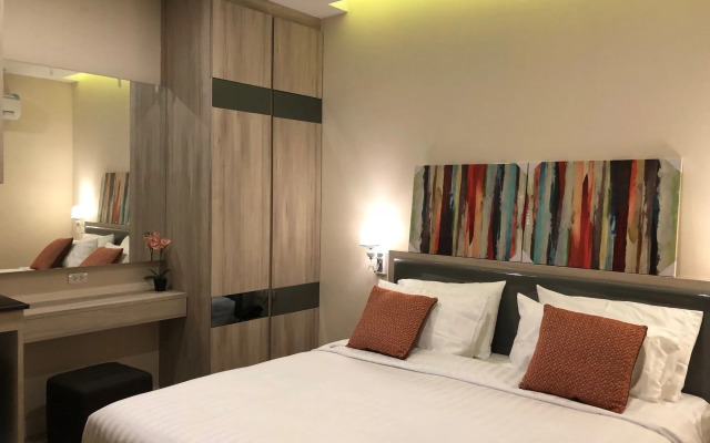 Leela Orchid Hotel