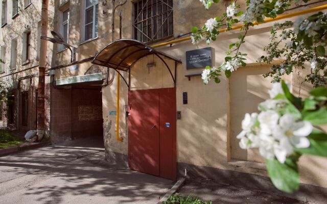 Гостиница East End Obvodny вид на фасад