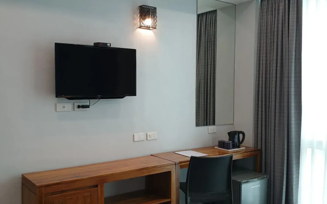 Leez Inn Makati