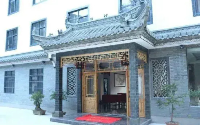 Jixi Ancient Road Home Inn